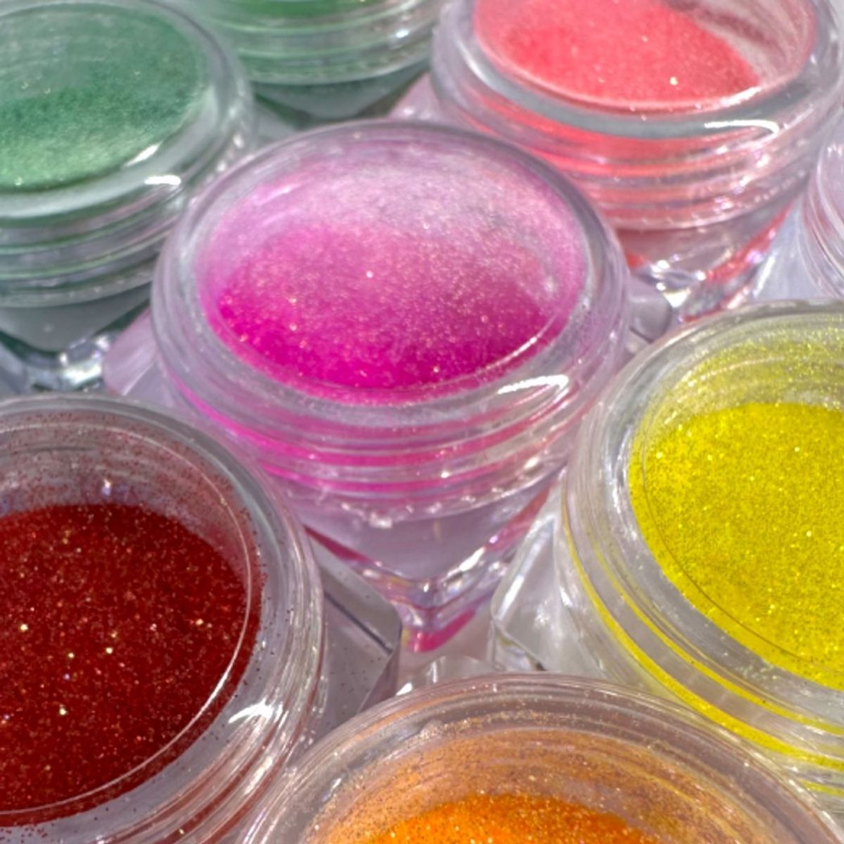 12 shades of Rainbow glitter 0,1 mm. 